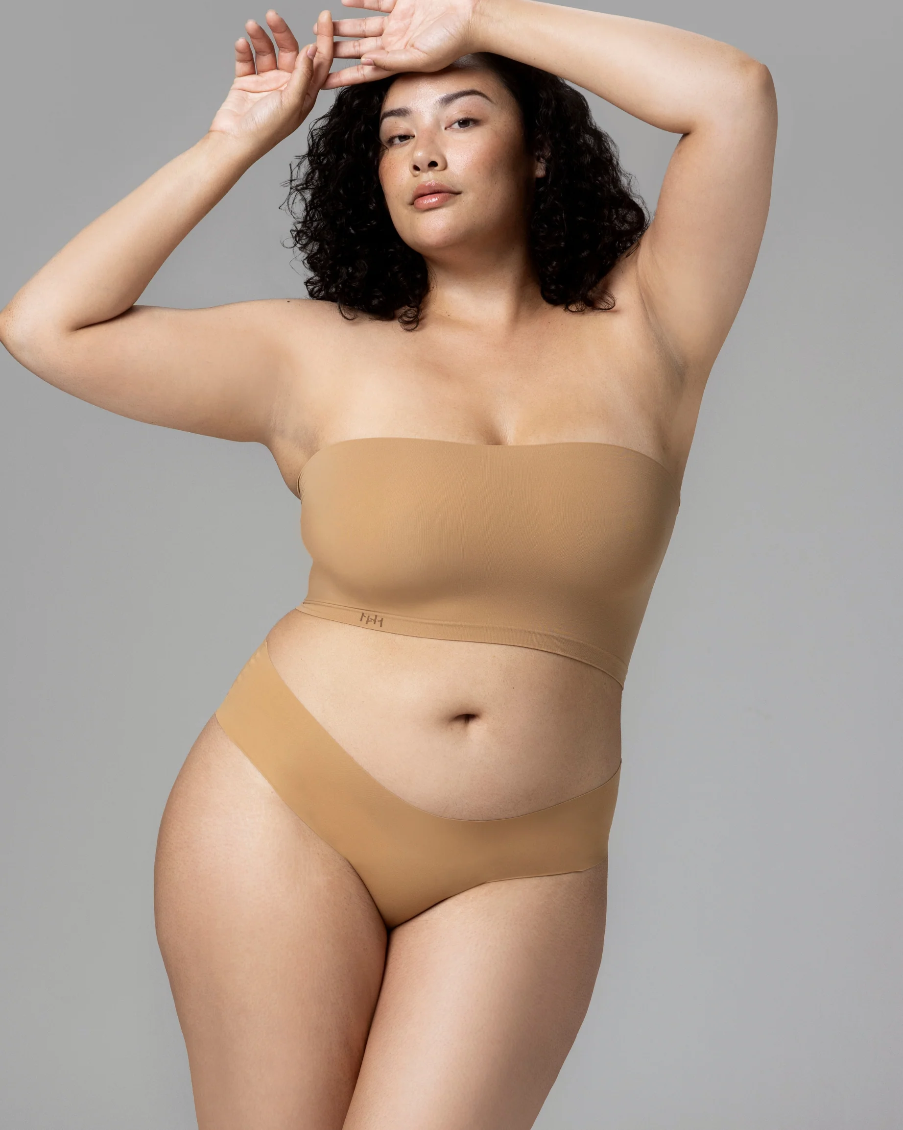 BARE - CHEEKY - Image 17