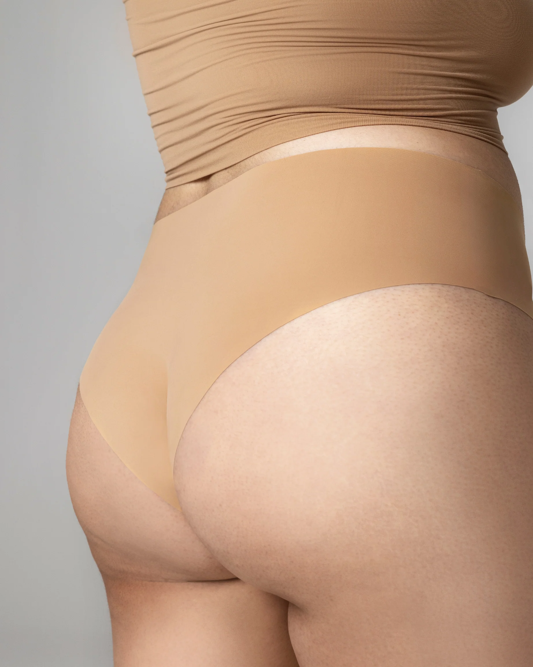 BARE - CHEEKY - Image 18