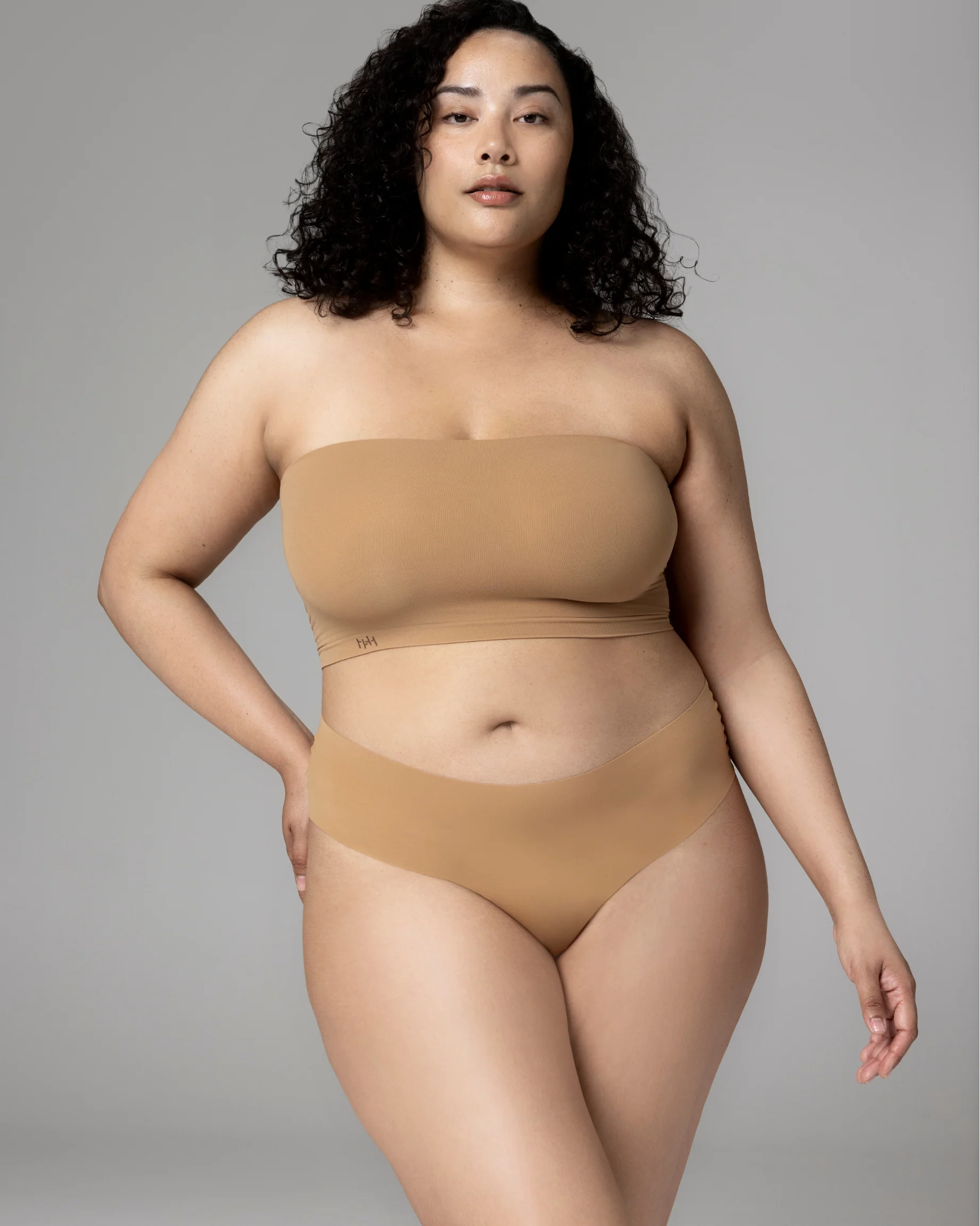 BARE - CHEEKY - Image 21