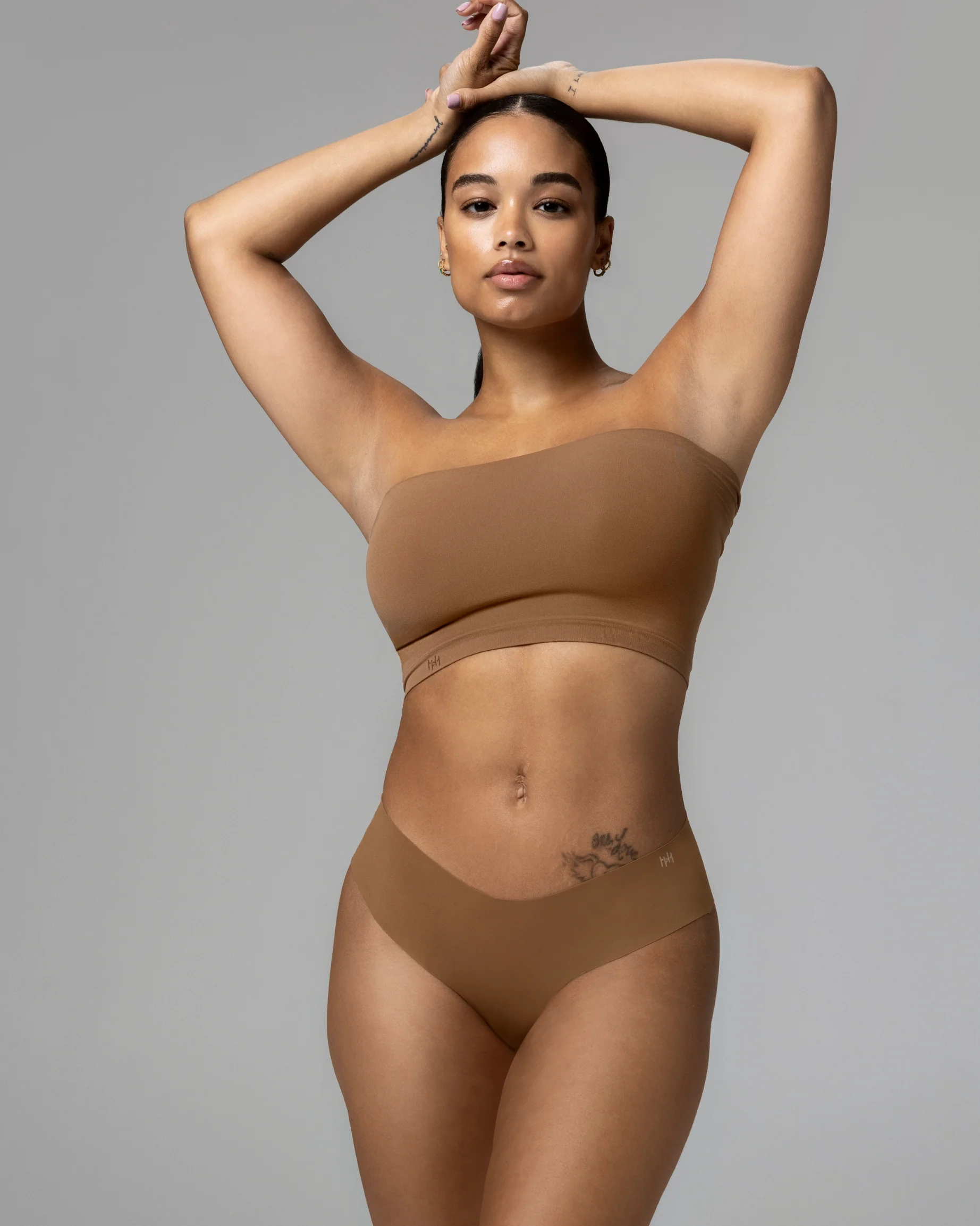 BARE - CHEEKY - Image 26