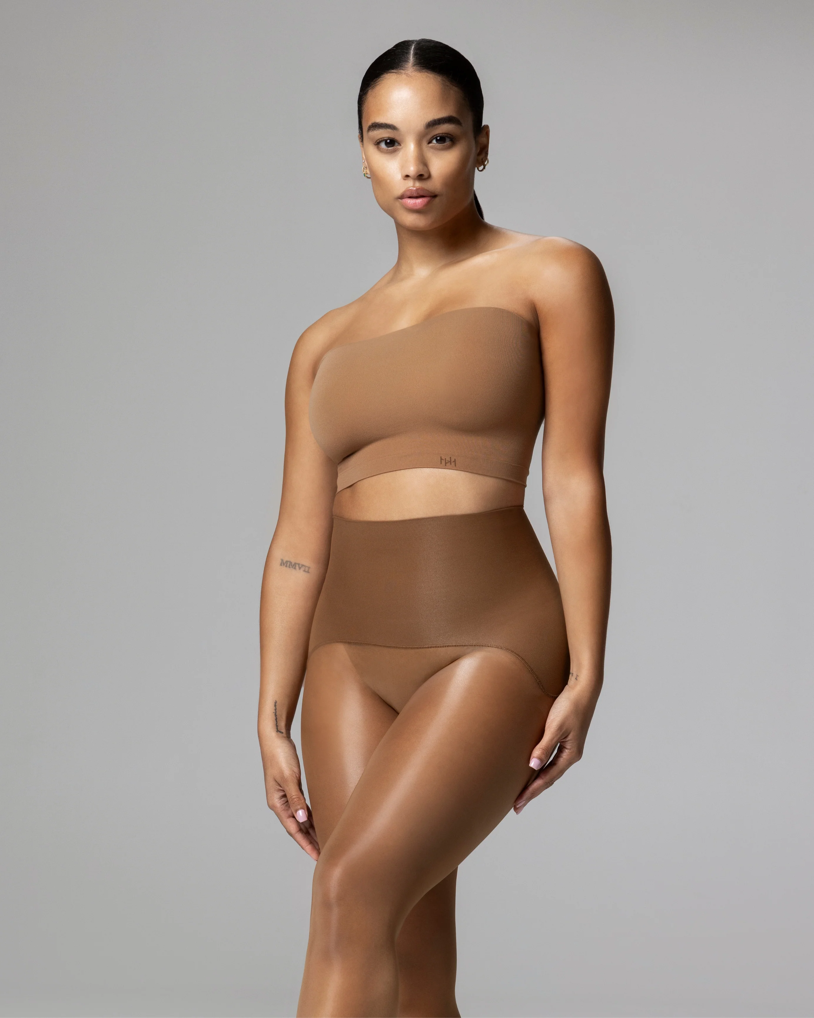 PLAY - FREE HUGGING SEAMLESS TIGHTS  - GLOSS - Image 15