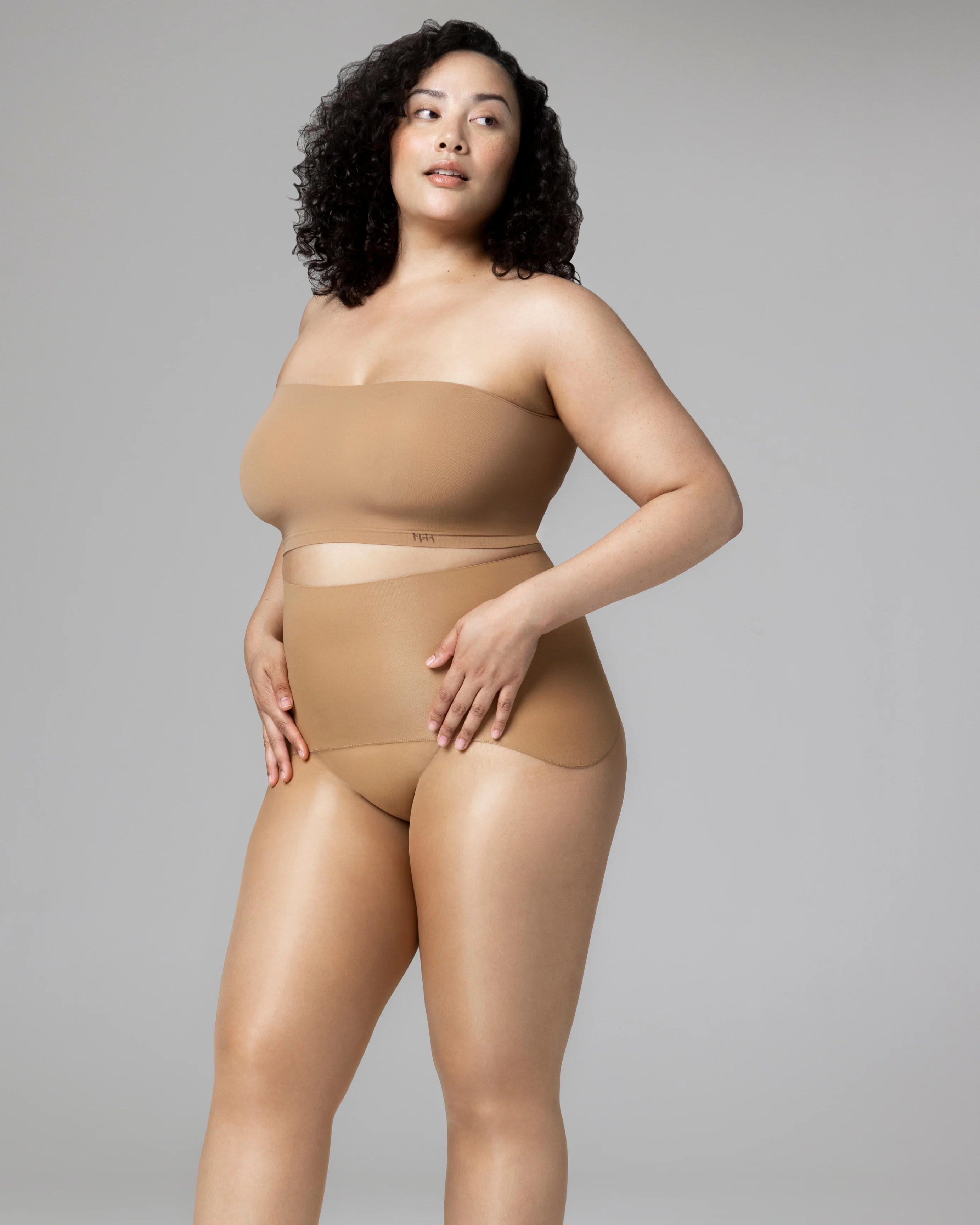 PLAY - FREE HUGGING SEAMLESS TIGHTS  - GLOSS - Image 6