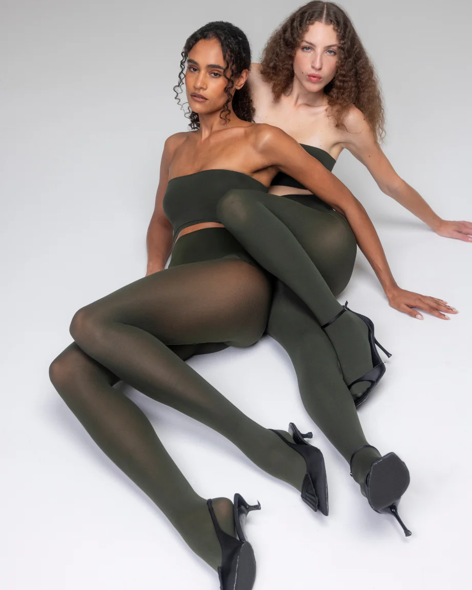 PLAY - FREE HUGGING SEAMLESS TIGHTS - SEMI OPAQUE - Image 41