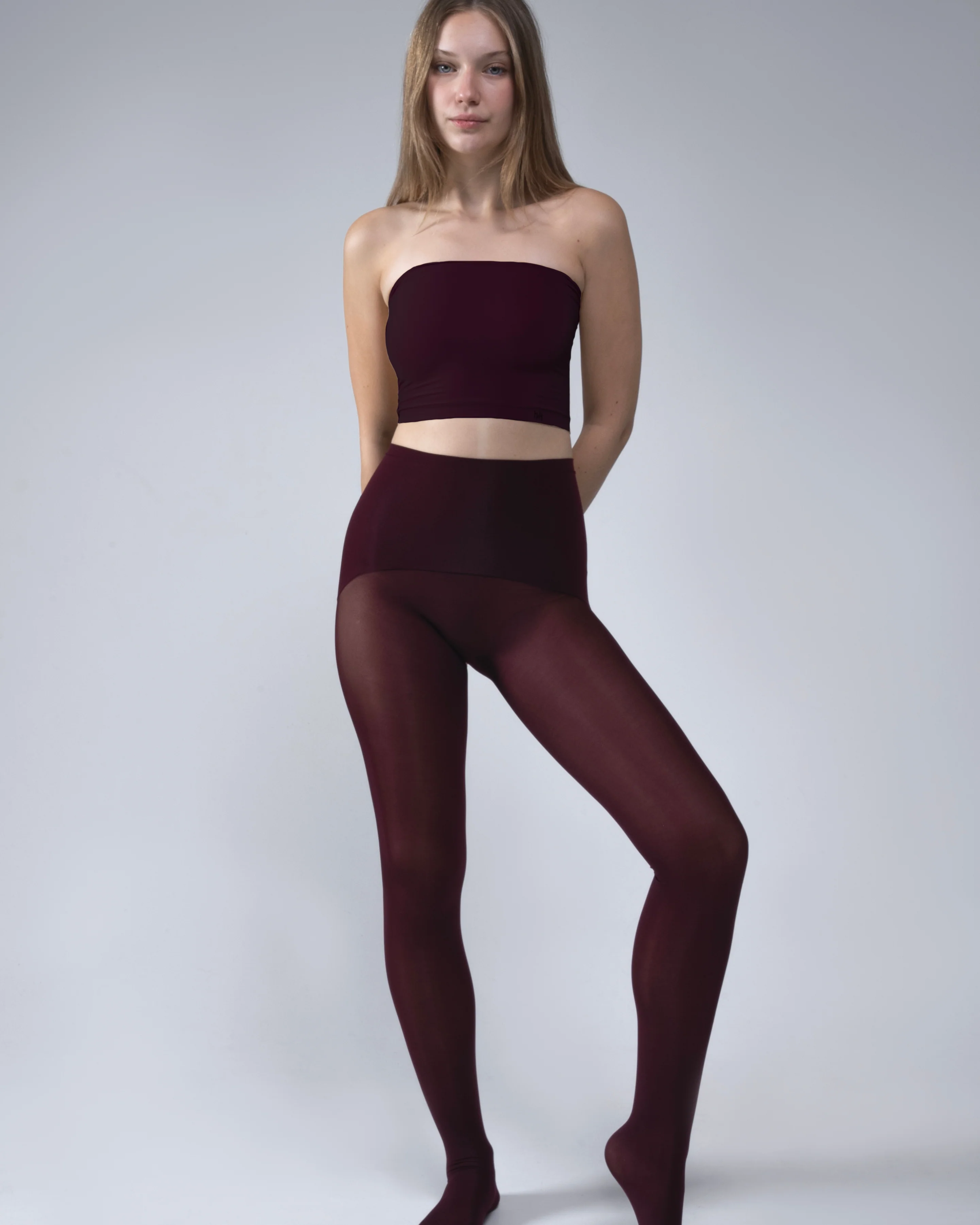 PLAY - FREE HUGGING SEAMLESS TIGHTS - SEMI OPAQUE - Image 8